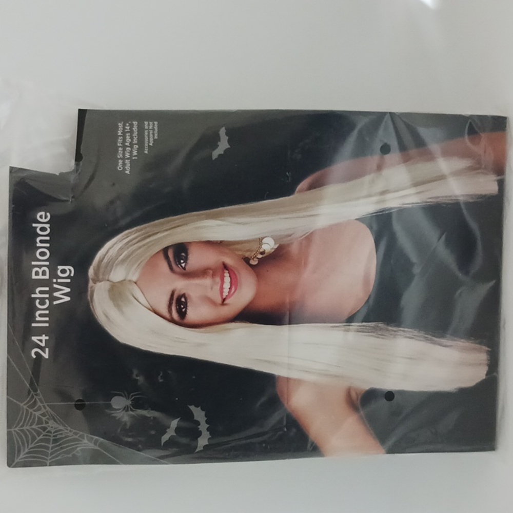 Wigs - Picture 2 of 3